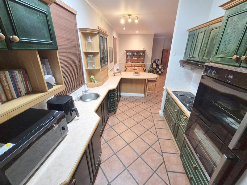 4 Bedroom Property for Sale in Vredendal Western Cape